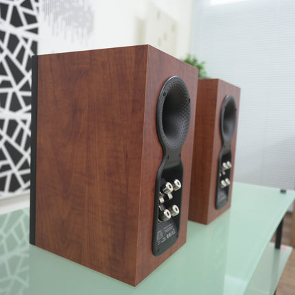 【中古品 B-ランク】607 S2AE B&W